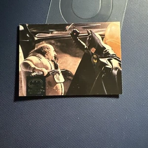 1992 Topps Stadium Club Batman Returns Batman Confronts #19 NM - Picture 1 of 2