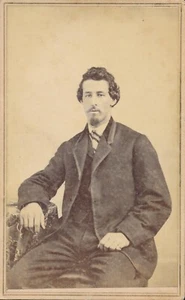 CDV Antique Photo Carte de Visite Handsome Man Goatee Portsmouth NH Davis Bros - Picture 1 of 5