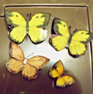 4 Vintage refigerator butterfly magnets - Picture 1 of 2
