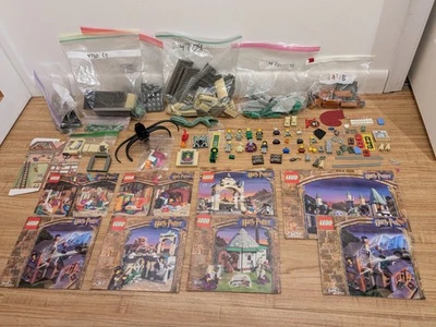  乐高复古哈利波特套装 2001 - 2002 年迷你公仔、手册、碎片和零件 — 第 1/4 张图片