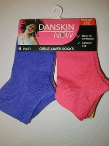 New Danskin 6 Pair Socks - Picture 1 of 3