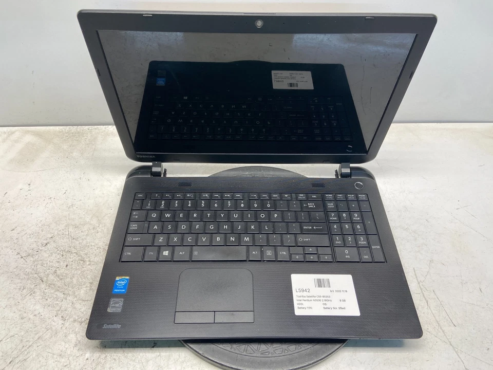 Toshiba Satellite C55-B5353 Intel Pentium N3530 2,16 GHz 8 GB SIN DISCO DURO Foto 1 de 4