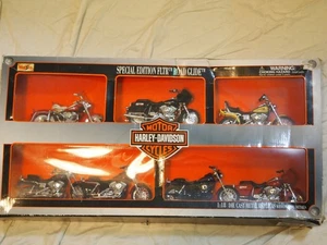 Maisto 2001 Harley Davidson Special Edition FLTR Road Glide 1/18 Collectors Set - Picture 1 of 7
