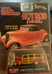 Racing Champions 1940 Ford Woodie Hot Rod Auto da Collezione Edizione Limitata - Foto 1 di 2