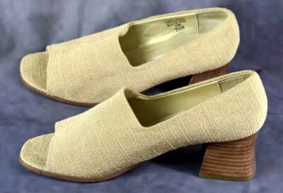 Ann Marino Chunky Heel Shoes Size 7.5 M Tan Light Brown Peep Toe Heels - Image 1 of 4