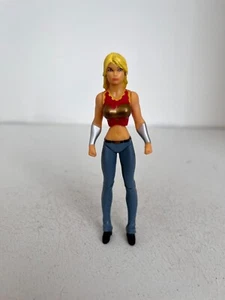 3.75" DC COMICS UNIVERSE INFINITE HEROES CRISIS WONDER GIRL ACTION FIGURE - Picture 1 of 3
