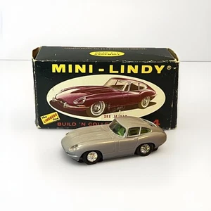 Mini-Lindy, Lindberg Line #4 Jaguar XK-E Plastic Model Car 1:64 and BOX! NiCE! - Picture 1 of 13