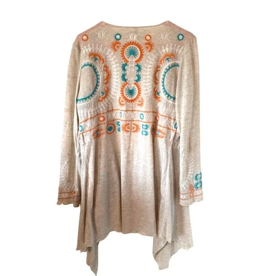 Cárdigan Kimono Bordado Monoreno Estampado Celestial Frente Abierto Mediano Beige Foto 1 de 3