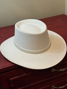 Sombrero Charlie 1 caballo "diseñado a medida". Talla 6 7/8 - Imagen 1 de 8