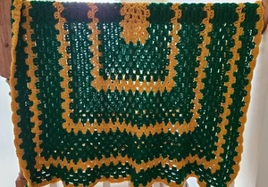 Hand made crocheted afghan - Picture 1 of 4