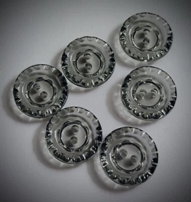 5/8" 'Crystal' Sage Craft/Clothing Buttons - Image 1 of 4