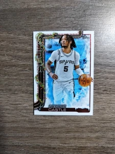 Stephon Castle 2025-26 Topps NBA Holiday SP Photo Variation #SSV-SA Spurs RC - Bild 1 von 2