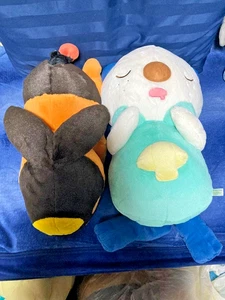 Pokemon Center Oshawott Tepig New Year Sleeping Plüschtier Stofftier 2012 Japan - Bild 1 von 3