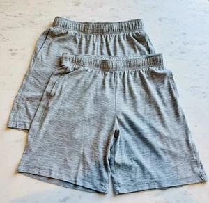 2 Old Navy Boys Breathe On Activewear Shorts Grey L (10-12) Pockets Drawstring - Picture 1 of 9