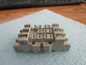 Square D Class 8501, Type NR82 Relay Socket. New Old Stock. No Box - Picture 1 of 1
