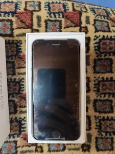 Apple iPhone 6s - 64GB - Space Gray (Unlocked) A1688 No power Original Box - Afbeelding 1 van 8