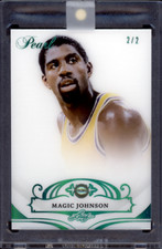 2018-19 Leaf Pearl Green Spectrum Holofoil #36 Magic Johnson 2/2