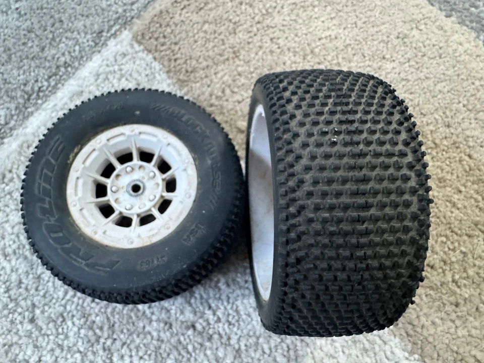 Pro-Line 1183 Blockade SC Short Course Tires Mounted on White JC Wheels (2) - Image 1 of 1
