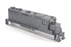 HO Athearn undekorierte GP35 Lok Shell mit Hupe, Fenstern und Nummernbrds - Bild 1 von 10