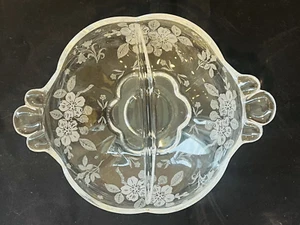 Glass Clear 2 Part Divided Relish Dish Bowl w Flowers Pattern 7" with Handles - Picture 1 of 10