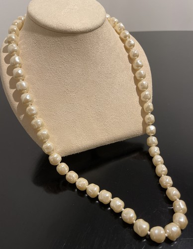 Collana dichiarazione vintage firmata Givenchy enormi perle grosse 30"