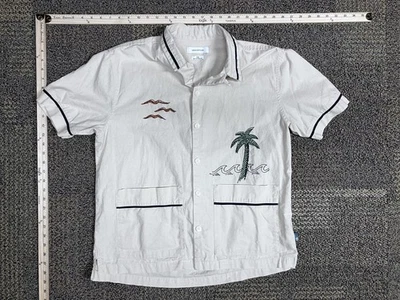 Urban Outfitters Shirt Mens Medium White Camp Cuban Collar Palm Tree Embroidered - Image 1 of 4