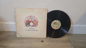 QUEEN A NIGHT AT THE OPERA 1975 LP VINYL ALBUM - Foto 1 di 3
