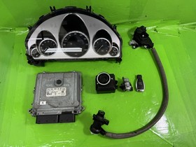MERCEDES E CLASS W207 ECU KIT SPEEDOMETER KEY 3.0 CDI DIESEL AUTO 2009-2012