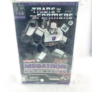 Transformers Yolopark MEGATRON AMK Pro Series 20cm Lighted Model Kit New - Picture 1 of 5