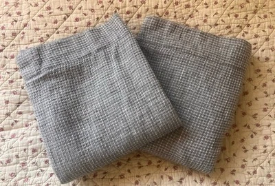 POTTERY BARN ЕВРОПЕЙСКОЕ ЛЬНЯНОЕ ВАФЕЛЬНОЕ ПЛЕТЕНИЕ ШАМСЫ ЕВРО ~ СВЕТЛО-СЕРАЯ ПАРА (2) - Изображение 1 из 4