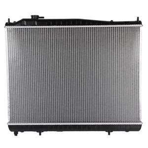 Radiador para Infiniti QX4 1997-2000 y Nissan Pathfinder 1996-00 3,3 L 3275CC V6 - Imagen 1 de 7