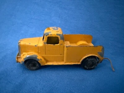 Grúa de colección Tootsietoy 1947 International K-5 4,5" de largo Chicago Foto 1 de 4