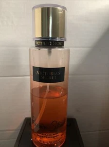 Victoria's Secret Passion Struck Fragrance Mist For Women 8.4 oz (READ) - Picture 1 of 3