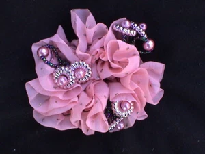 PINK DOTTED PONYTAIL HOLDER w/MULTI DETAILED BEADS - CUTE! UNIQUE!  - Picture 1 of 1