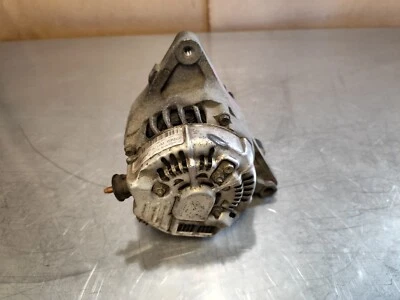 ALTERNATEUR TOYOTA COROLLA VERSO VVT-I PH 2 27060-0D170 - Photo 1/4