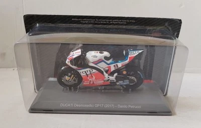 DUCATI DESMOSEDICI GP2017 ,1/18 MOTOGP MOTORCYCLE, DANILO PETRUCCI ,ALTAYA - Image 1 of 4