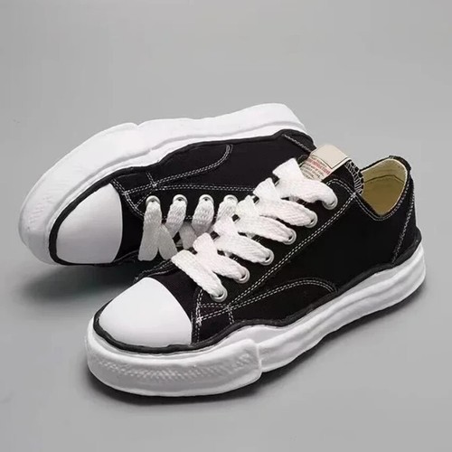 Maison Mihara Yasuhiro scarpe uomo bianco e nero scarpe classiche basse tela