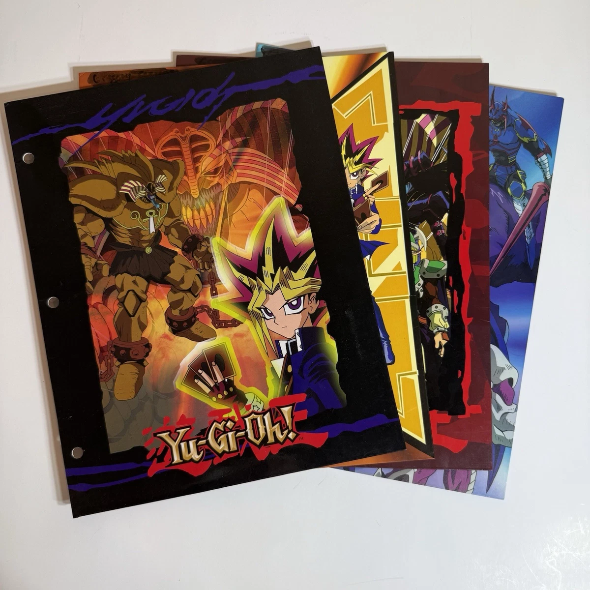 Yu-Gi-Oh! TRADING CARD GAME 9-Pocket Duelist Portfolio With Gold Pride Cards