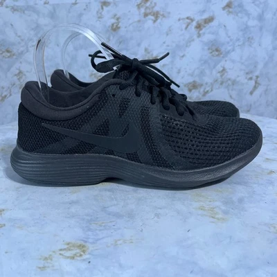 Nike Revolution 4 Para Mujer Talla 7.5 Zapatos para Correr Negros Entrenador Atlético Tenis Foto 1 de 4