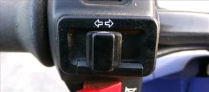 turn signals control for HONDA SKY 50 2001 98376 - Imagen 1 de 3