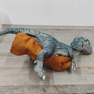 Jurassic World Park Real FX Bebé Dinosaurio Azul Animatrónico Juguete de Marioneta de Mano - Imagen 1 de 4