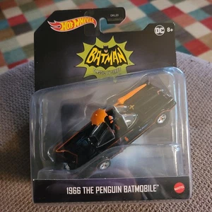 2020 Hot Wheels 1:50 Batman Classic TV Series 1966 The Penguin Batmobile - New - Picture 1 of 9