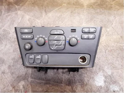 Centralina climatizzatore ORIGINALE VOLVO V70 MK II (285) 2002 - Immagine 1 di 3