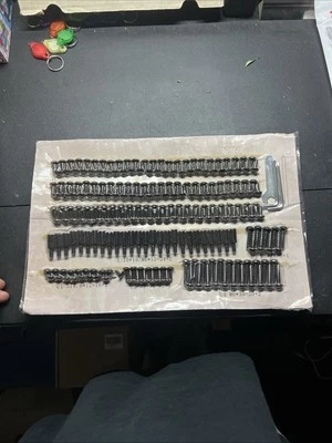 set screws assortment - Image 1 of 4