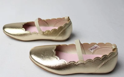 Pisos de ballet metálicos festoneados para niños pequeños Carter LB3 lámina dorada EE. UU.:8 UE:24 Foto 1 de 4
