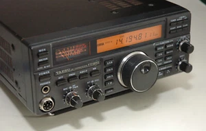 Yaesu FT-840 100W HF Transceiver - Bild 1 von 13