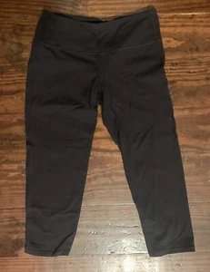 ATHLETA Black Tight Leggings Knickers Capris Sz S Yoga - Imagen 1 de 2