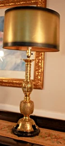 Intricately carved brass a La James Mont table lamp CIRCA 1960s - Picture 1 of 8