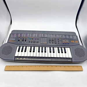 Casio VA-10 Teclado Piano Eléctrico Voco Organizador de Voz Video Retro Difícil de Encontrar Años 90 - Imagen 1 de 18
