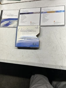 Christmas Classics / Organ & Chimes / Favorite Carols (CD, 3 Discs) - Bild 1 von 9